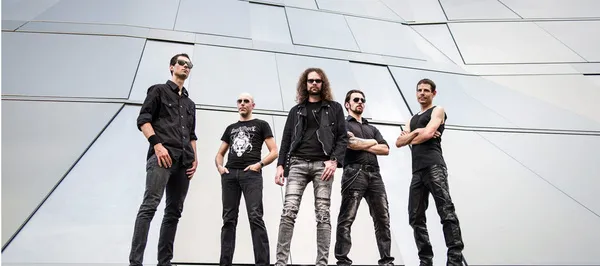 Stellar Saint – Freiburg stimmt ein
